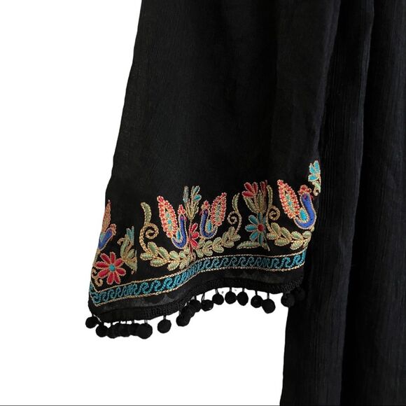 Vava by Joy Han Off Shoulder
Dress Embroidered Ruffle Sleeve Black Sz M - Picture 8 of 14